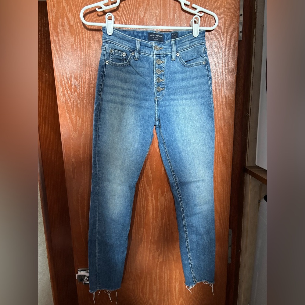 Women's Blue High-Waisted Jeans